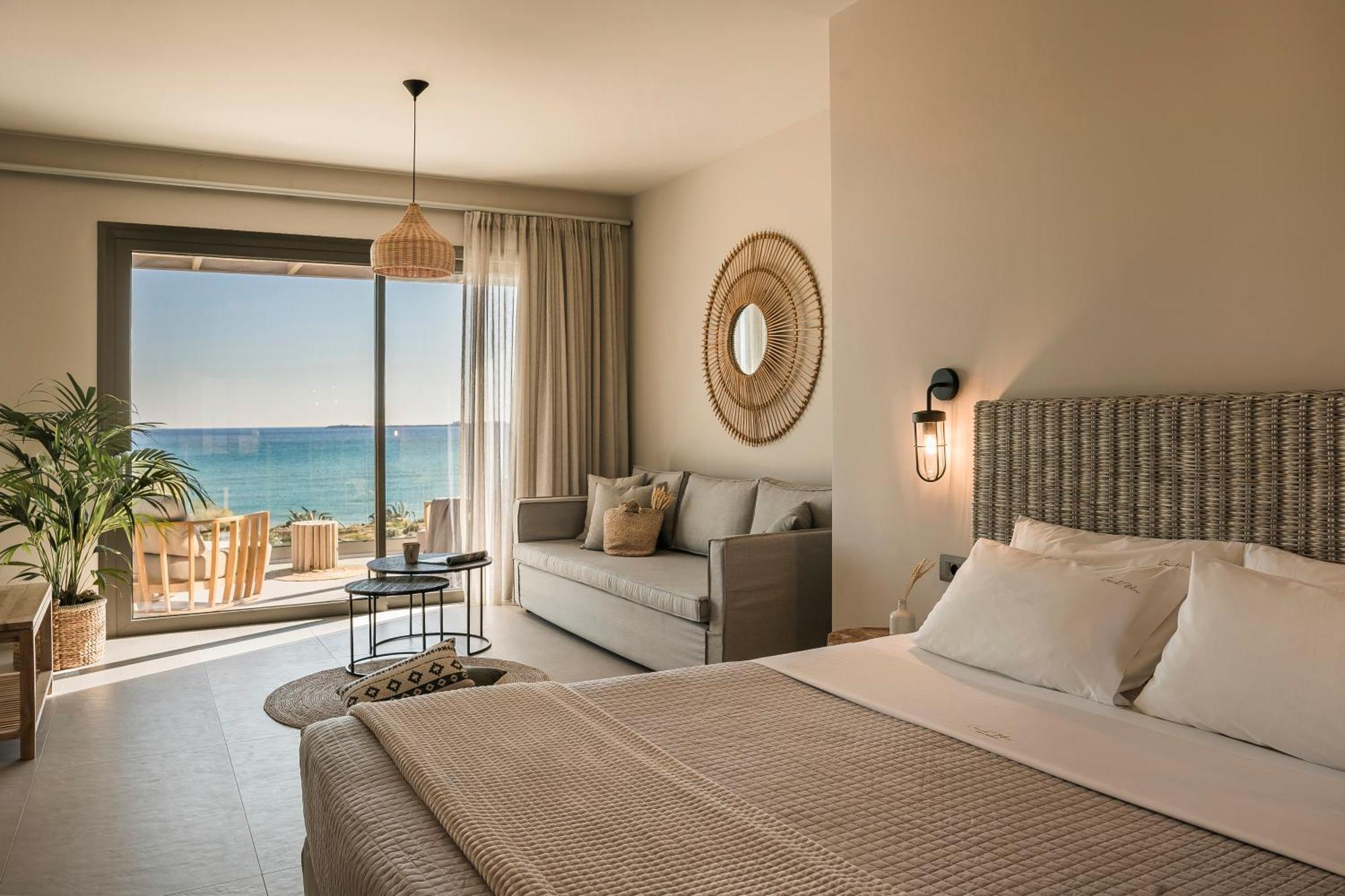 Grand Blue Beach Residences Ликсури Екстериор снимка